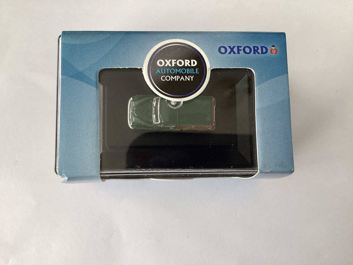 Oxford diecast N GAUGE CODE NMMT008=MORRIS MINOR TRAVELLER
