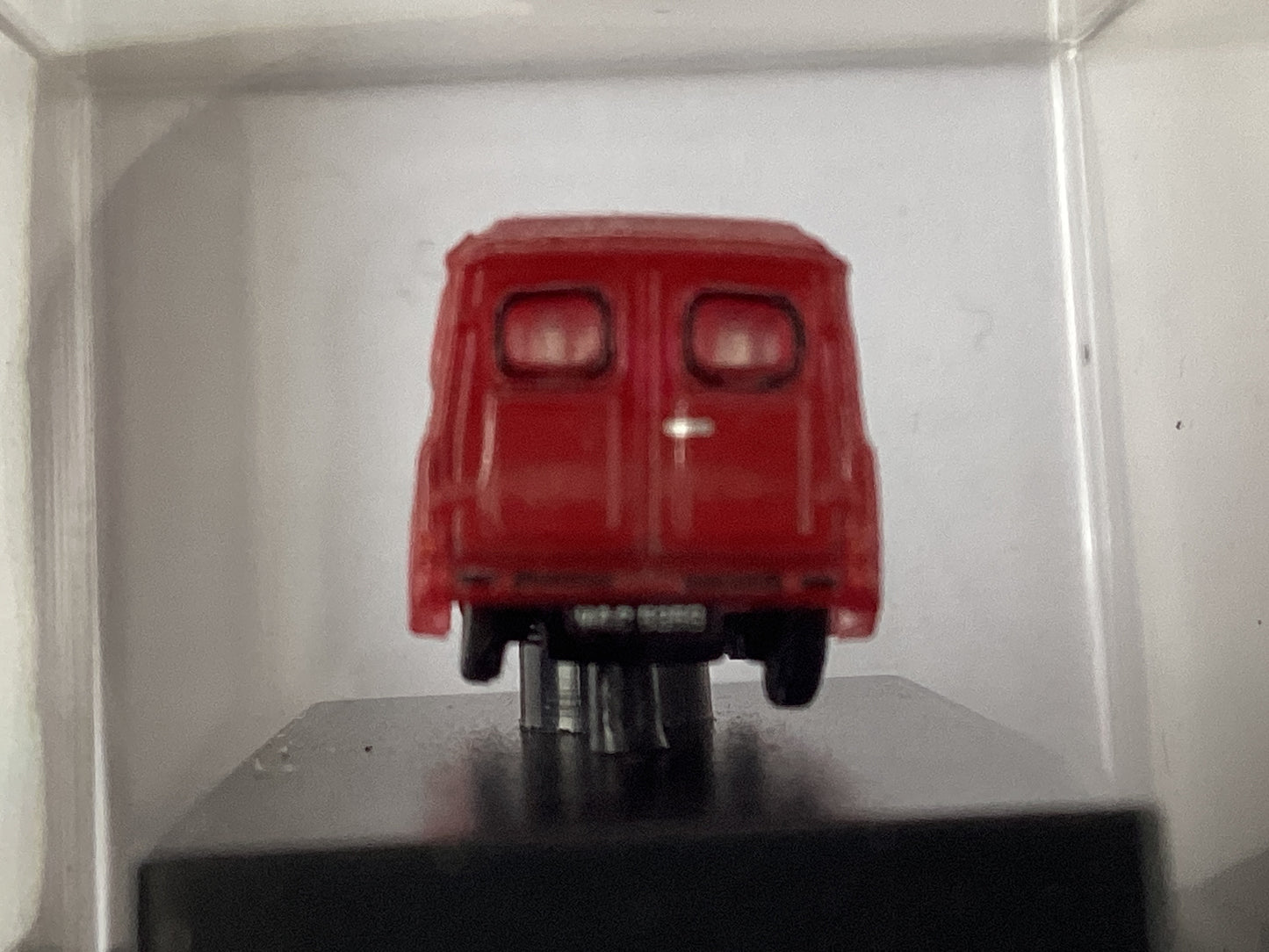 Oxford diecast N GAUGE CODE NMMT015 = MORRIS 1000 ROYAL MAIL
