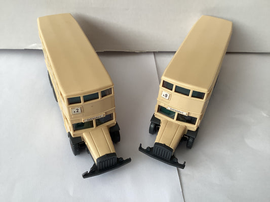 2 X WIKING 1.87 Scale (HO/OO Gauge) PLASTIC MERCEDES BERLIN DOUBLE DECKER BUS