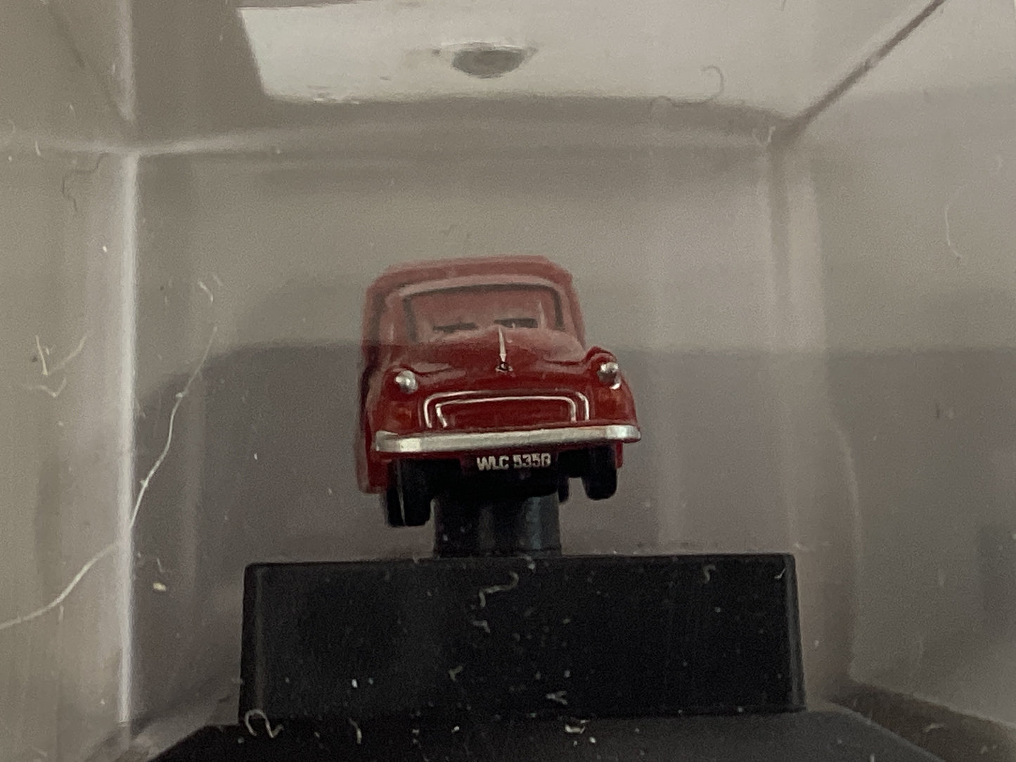 Oxford diecast N GAUGE CODE NMMT015 = MORRIS 1000 ROYAL MAIL