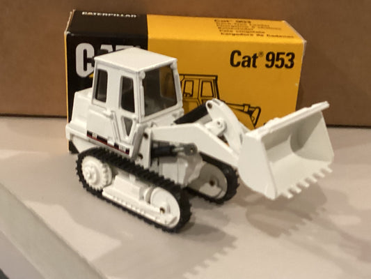 NZG CAT 953B TRACK TYPE LOADER IN WHITE 1;50 scale