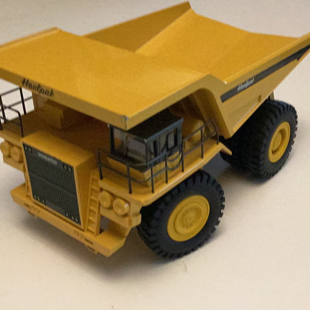 CONRAD 6412/02 International 5600i + remorque Talbert Komatsu 1:50 CONRAD 6412/02 International 5600i + remorque Talbert Komatsu 1:50